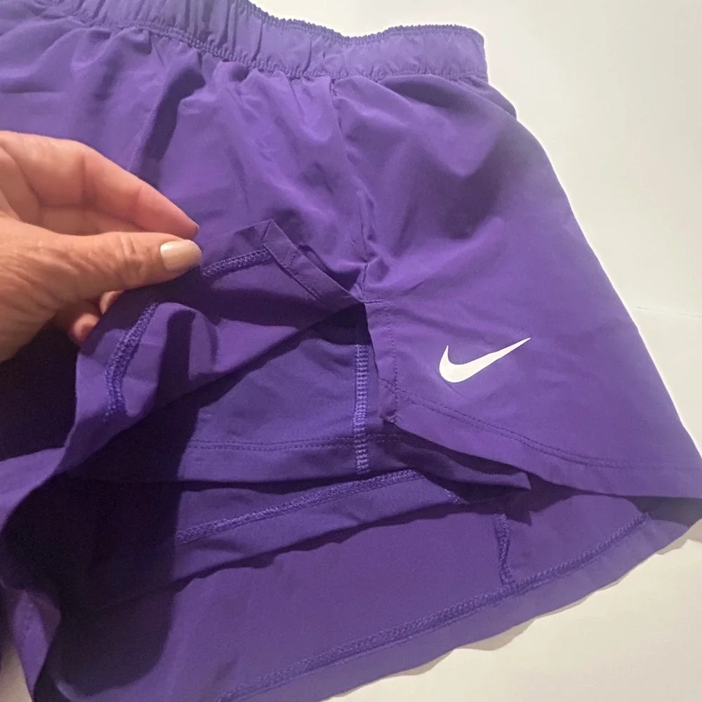 Nike Dri-FIT Purple Running Shorts Womens Small Just Do It Waistband Athletic